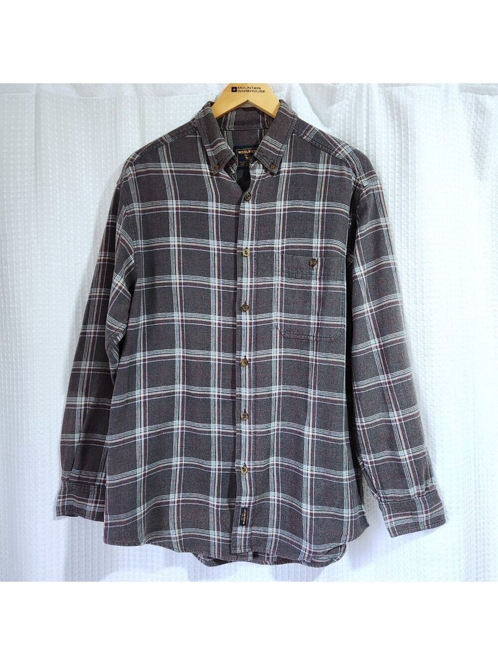Woolrich Flannel Plaid Men's Med Grey Black & Red Long Sleeve Shirt Vintage